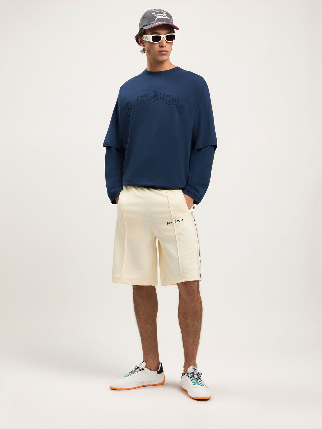 Curved Logo Double Long-Sleeved T-shirt